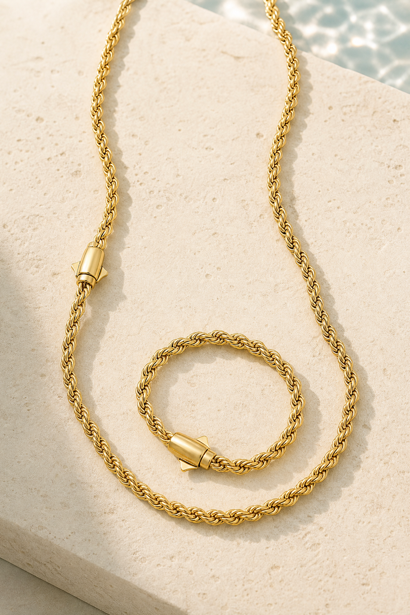 Amalfi 6mm rope chain necklace in gold