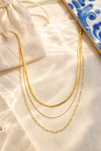 Positano snake chain flat lay