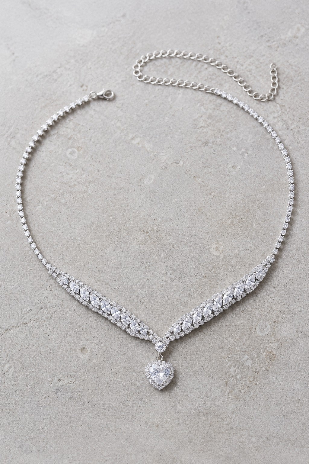 baia-01-catalog-silver-stone