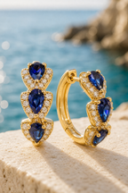 Macro of the sapphire-blue stone