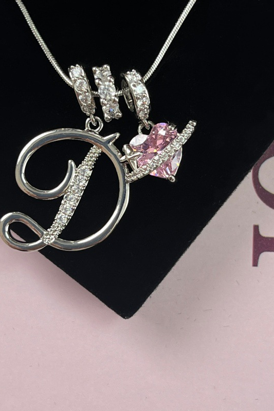 Cifra initial necklace letter D