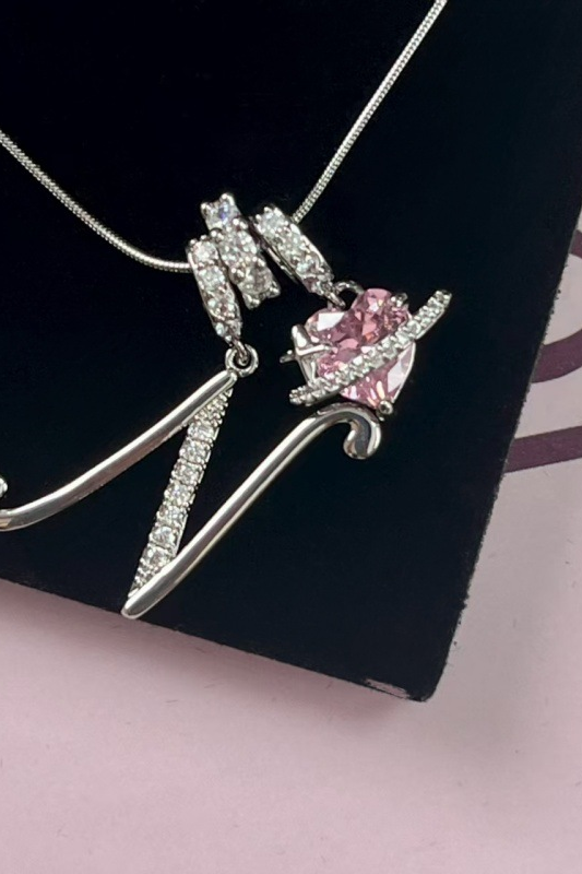 Cifra initial necklace letter N