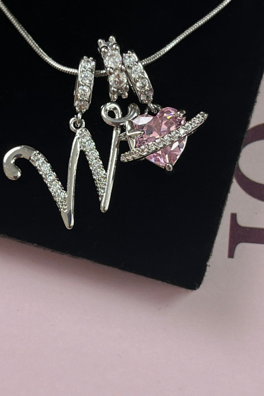 Cifra initial necklace letter W