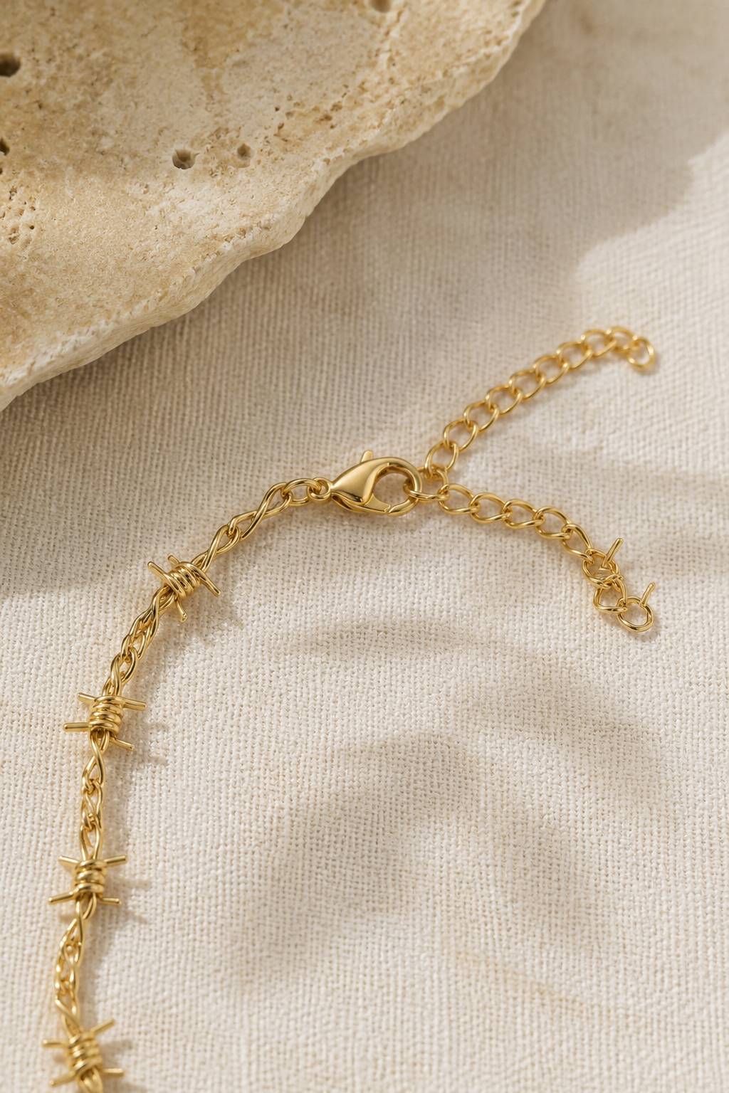 Lobster clasp and extender chain detail
