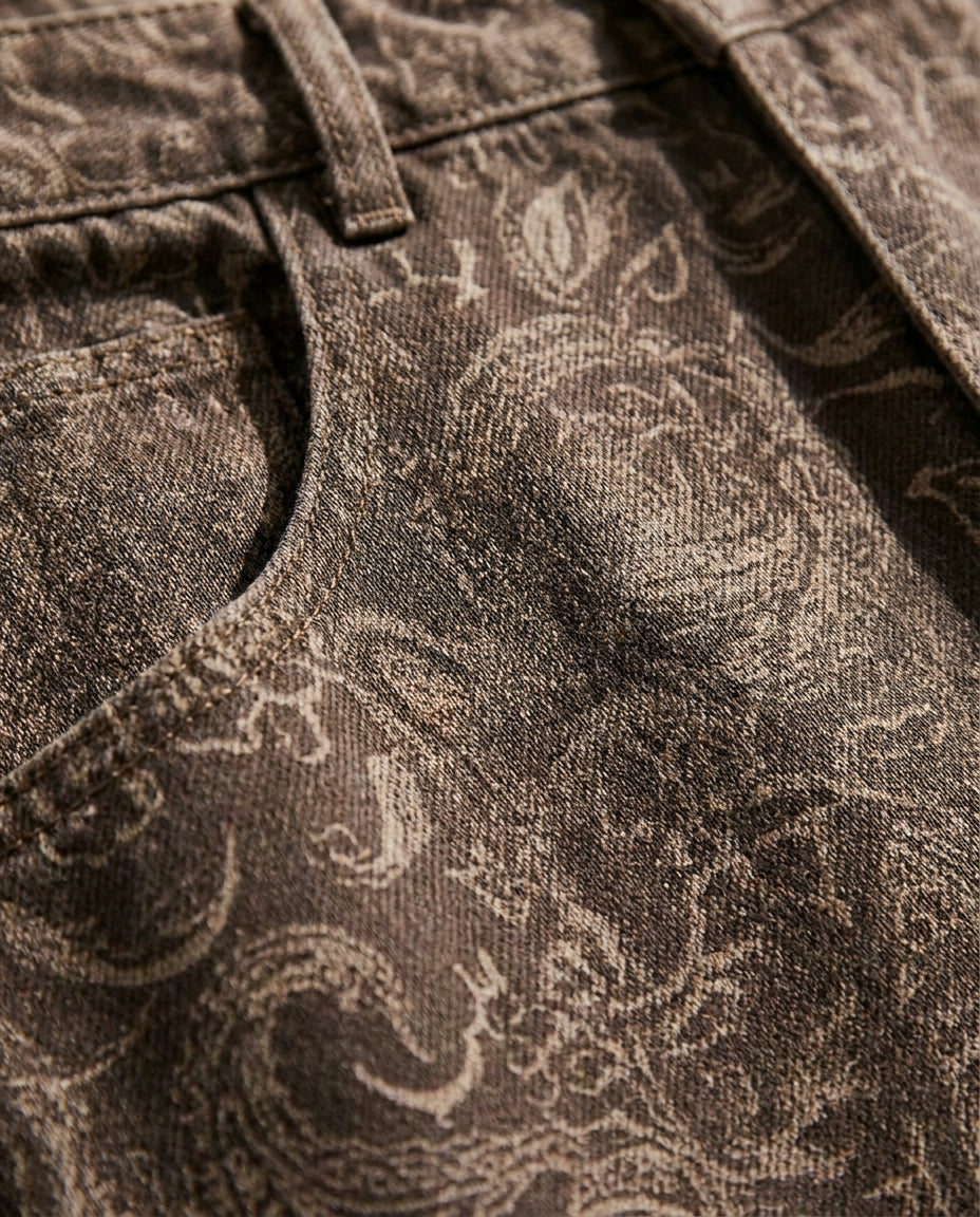 Maiori barrel jean paisley print close up