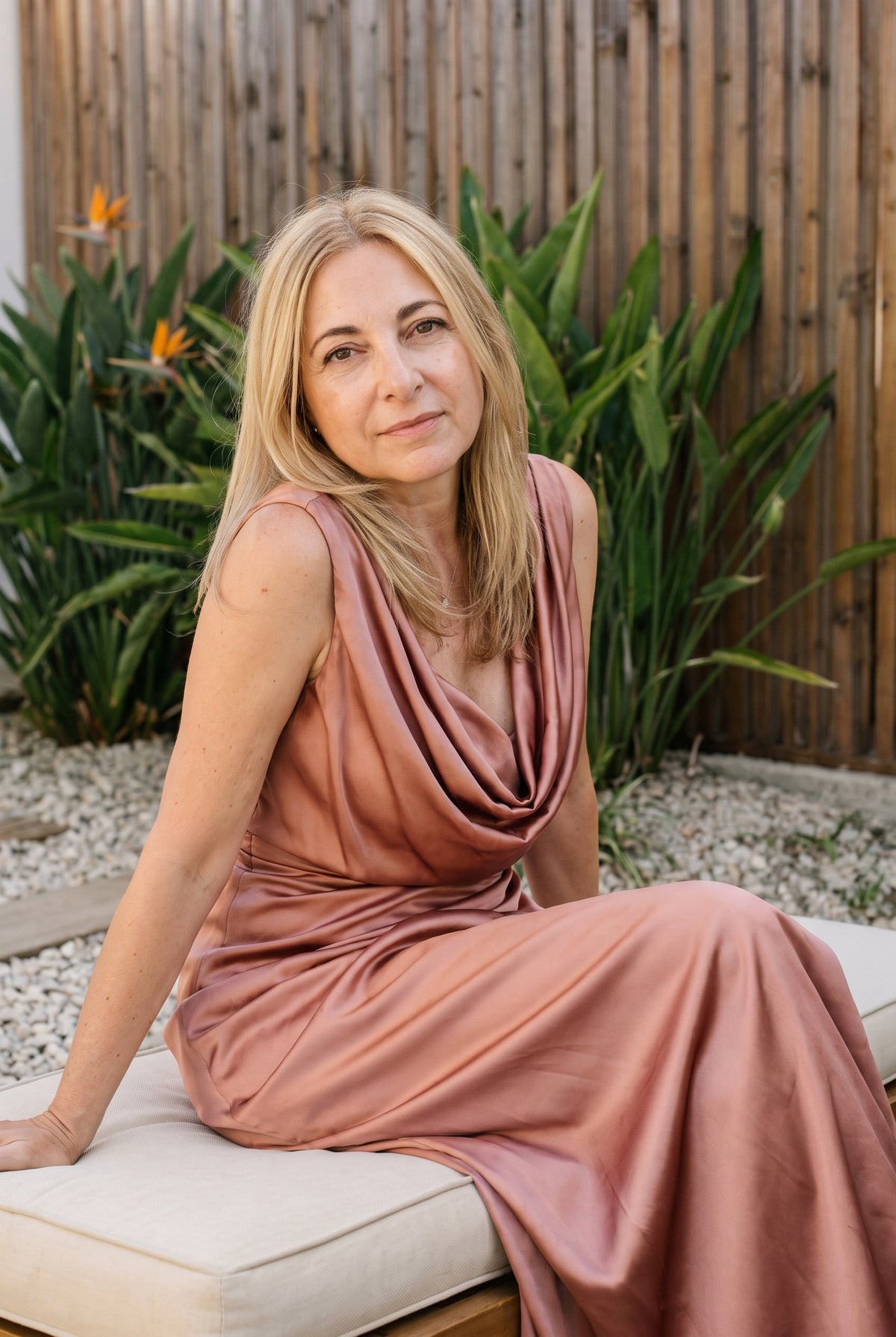 Sera satin gown, seated